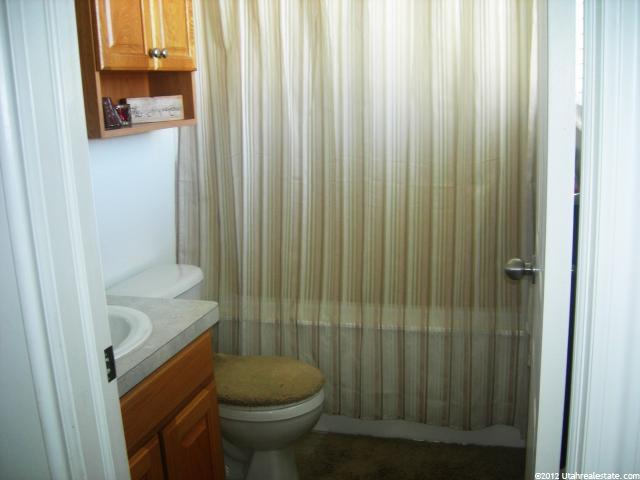 143 E 2225 S, Clearfield, UT 84015 — photo 10