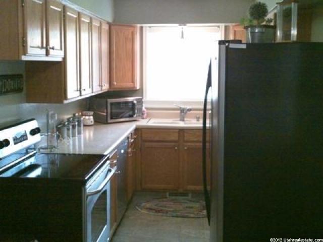 316 E Cherry Ln N, Bountiful, UT 84010 — photo 6