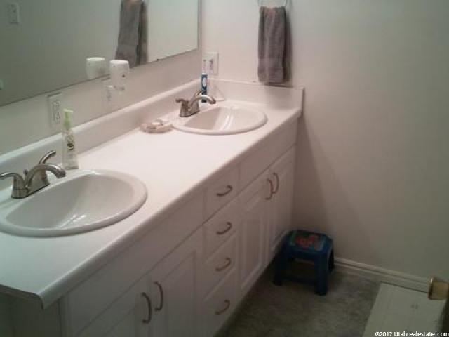 316 E Cherry Ln N, Bountiful, UT 84010 — photo 10