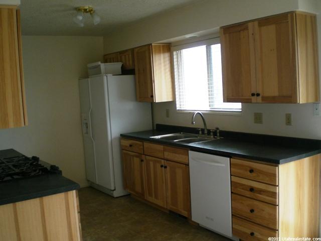 2419 N 2550 E, Layton, UT 84040 — photo 2