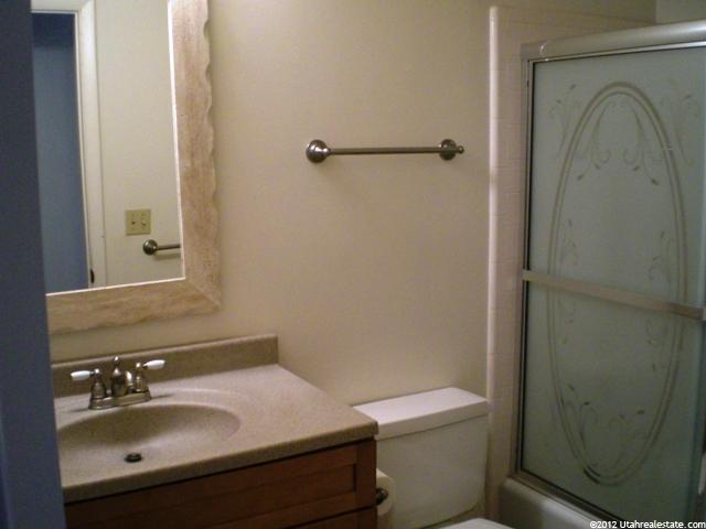 2419 N 2550 E, Layton, UT 84040 — photo 7