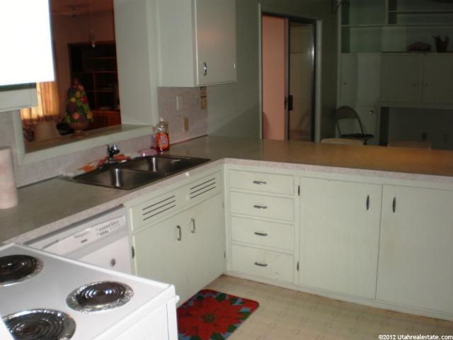 410 E 200 S, St. George, UT 84770 — photo 4