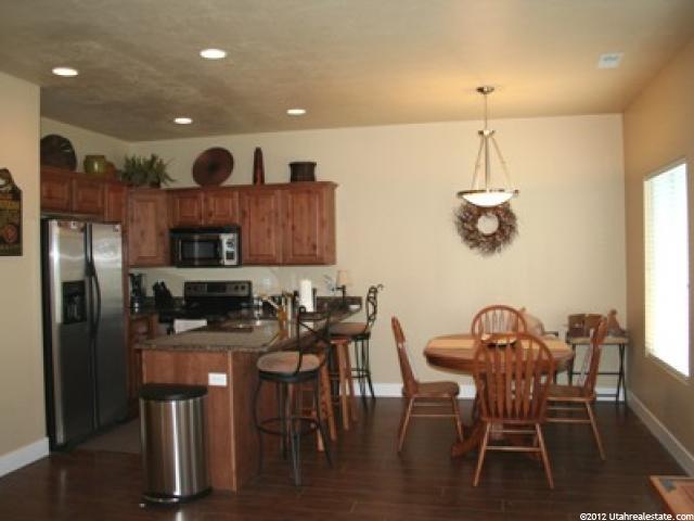 2053 Brynn Ave #4, West Haven, UT 84401 — photo 2