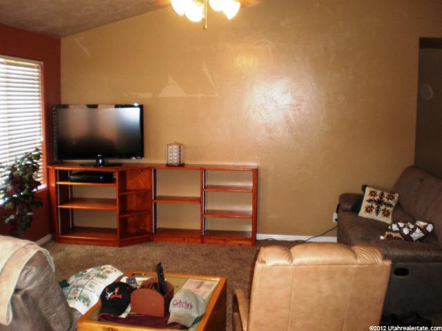 215 W Harvest, Washington, UT 84780 — photo 3
