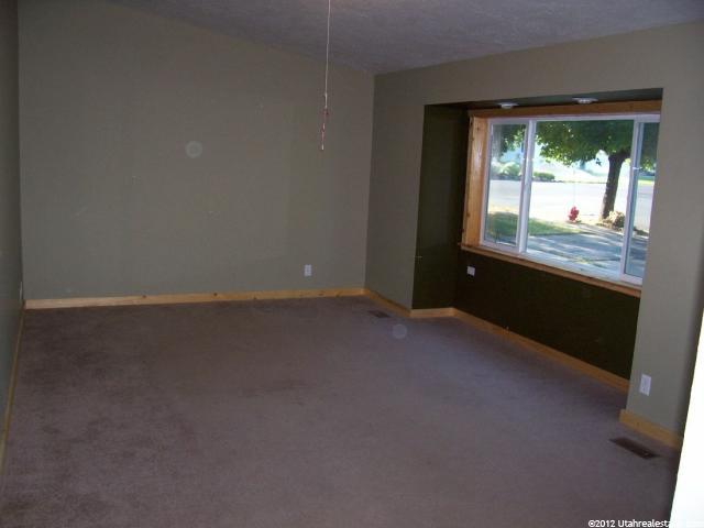 585 E 1980 N, North Logan, UT 84341 — photo 2
