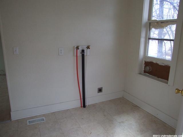 1940 S Eccles E, Ogden, UT 84401 — photo 10