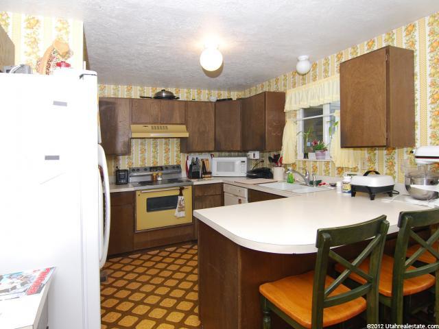 1985 E 5800 S, South Ogden, UT 84403 — photo 2