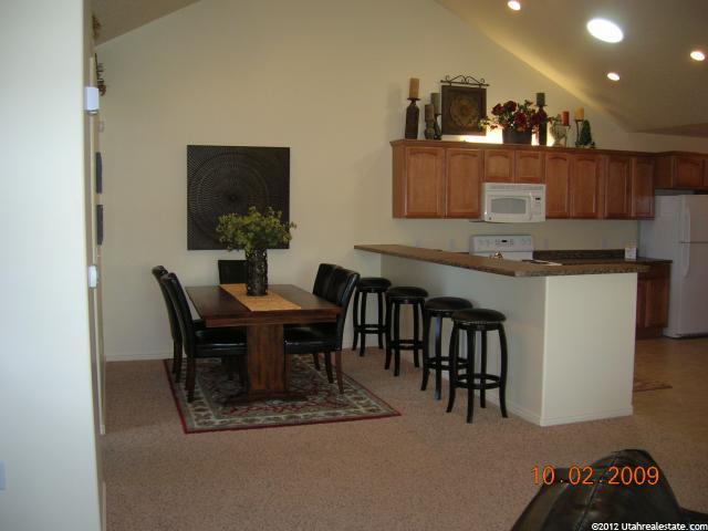296 E 2230 N #17C, North Logan, UT 84341 — photo 5