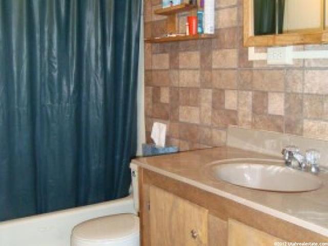 228 W 600 N, Logan, UT 84321 — photo 8