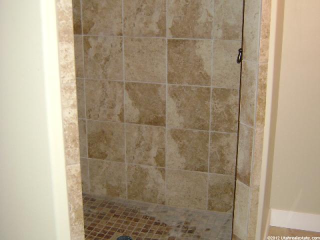 2405 E 10225 S, Sandy, UT 84092 — photo 10