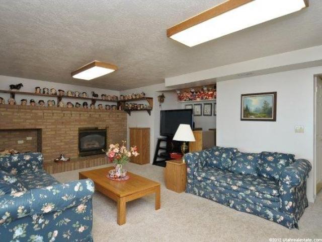 2408 S Maple Hills Dr E, Bountiful, UT 84010 — photo 11