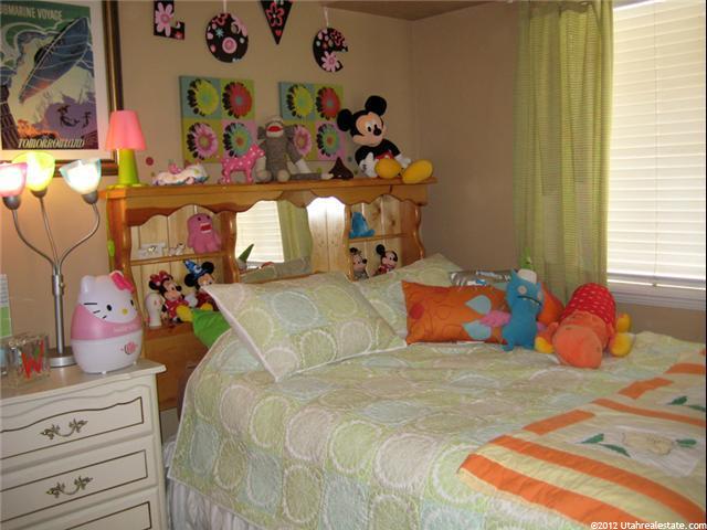 1384 E 850 N, Layton, UT 84040 — photo 10