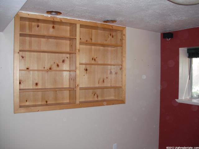 1198 N 200 W, Layton, UT 84041 — photo 3