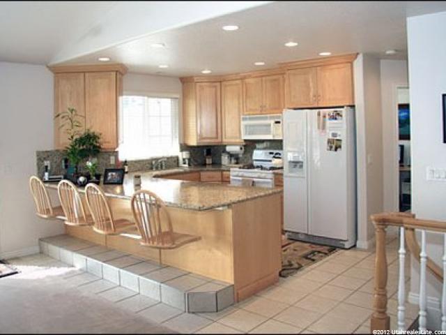 835 N Park Shadows Ln W, Bountiful, UT 84010 — photo 6