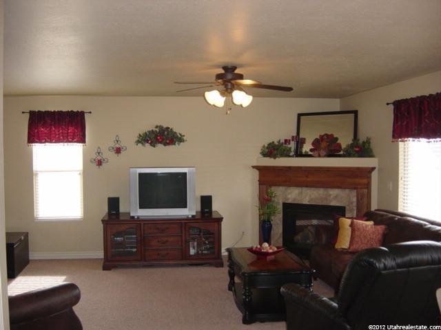 1589 N 200 E, Layton, UT 84041 — photo 7