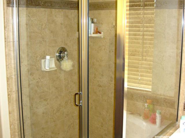 358 N Cold Creek Way, Layton, UT 84041 — photo 9