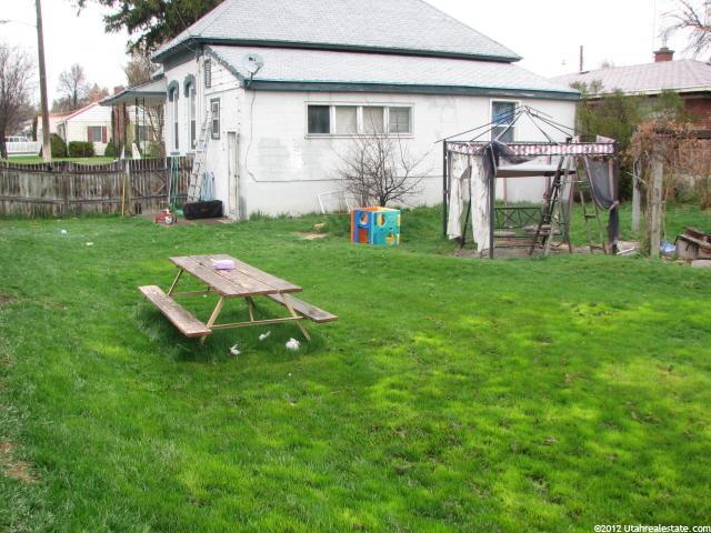 202 E 300 S, Logan, UT 84321 — photo 9