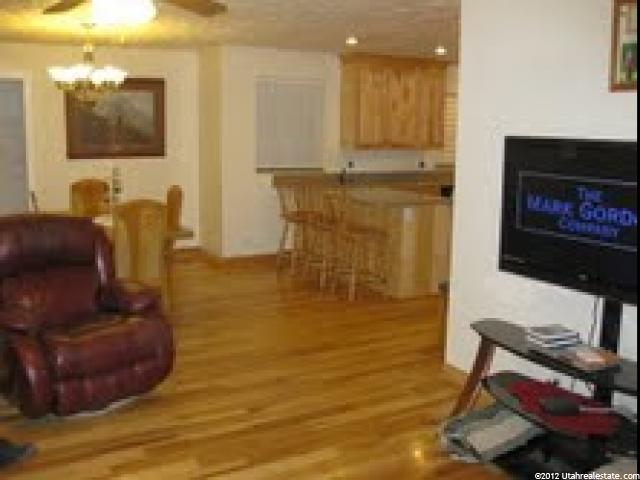 773 E Pages Ln S, Centerville, UT 84014 — photo 6