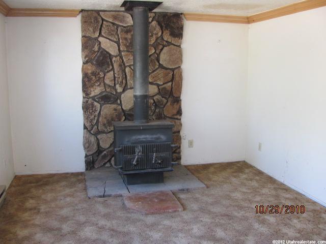 3460 S 4000 E, Vernal, UT 84078 — photo 3