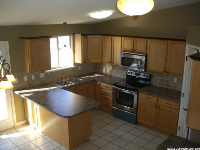 155 E 2000 N, North Ogden, UT 84414 — photo 3