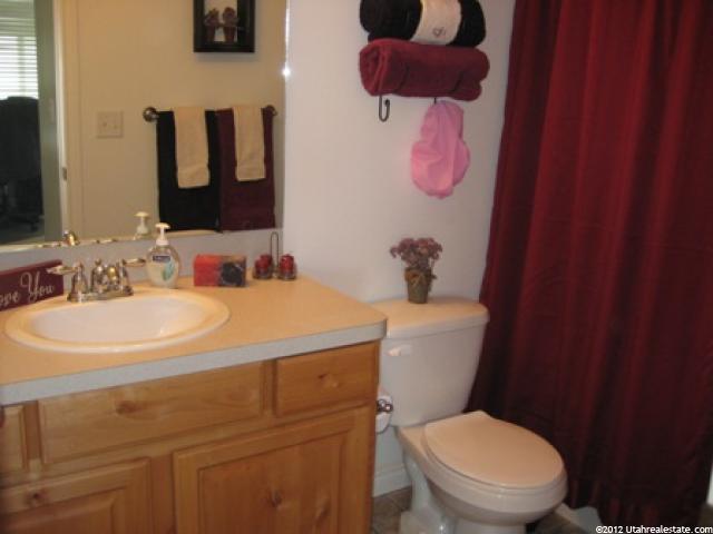223 E 2325 S, Clearfield, UT 84015 — photo 10
