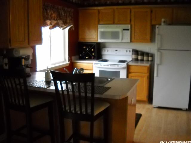 816 E 760 N, North Ogden, UT 84404 — photo 3