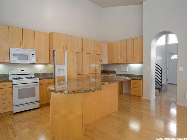 244 E Stonebridge Dr, Draper, UT 84020 — photo 5