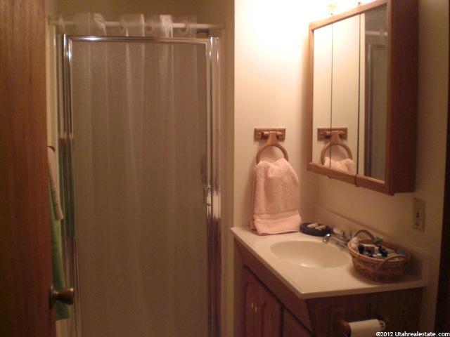 1482 N 500 E, Centerville, UT 84014 — photo 7
