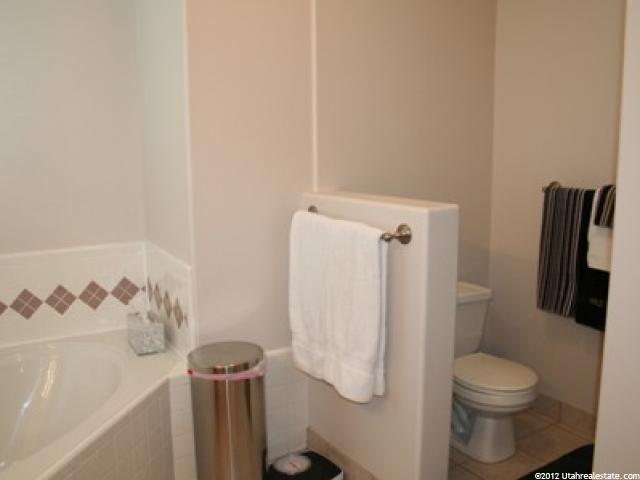 3262 S Davis Blvd, Bountiful, UT 84010 — photo 8