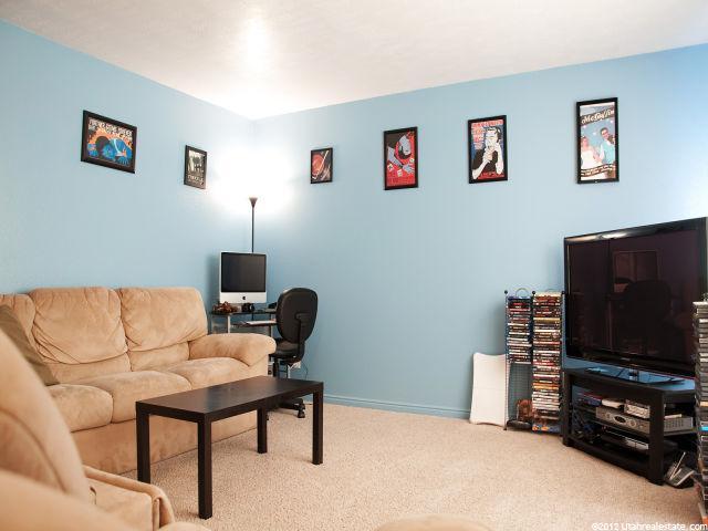 1987 N 2125 W, Clinton, UT 84015 — photo 7