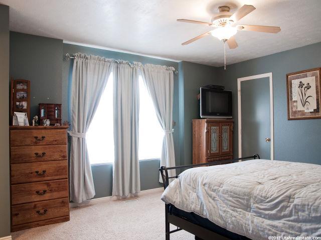 1987 N 2125 W, Clinton, UT 84015 — photo 9