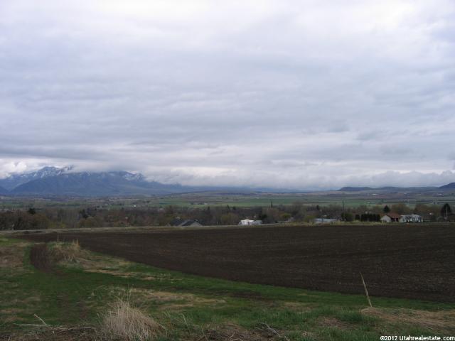 186 Red Slide Cir #15, Wellsville, UT 84339 — photo 2