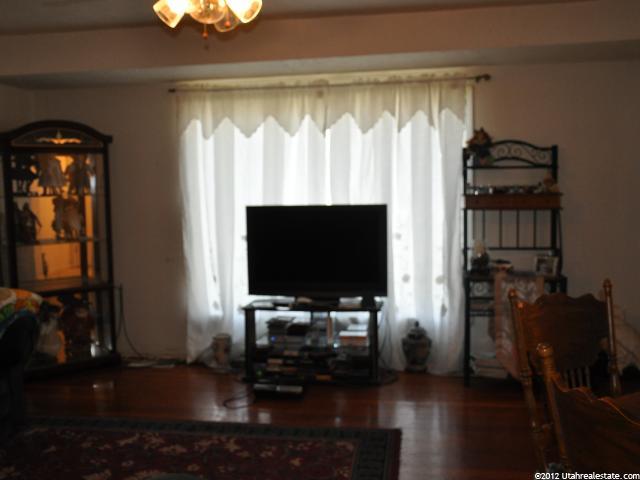 120 W 500 S, Logan, UT 84321 — photo 4