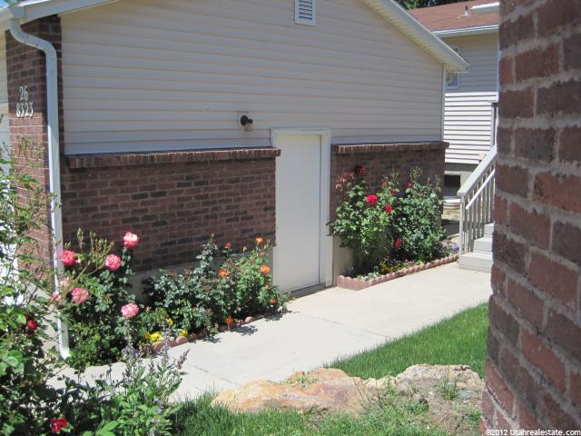 8323 S 1100 E #26, Sandy, UT 84094 — photo 12
