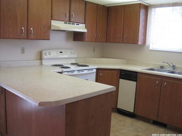 8323 S 1100 E #26, Sandy, UT 84094 — photo 3