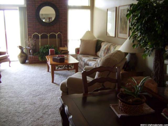 977 W Bloomington Dr, St. George, UT 84790 — photo 2