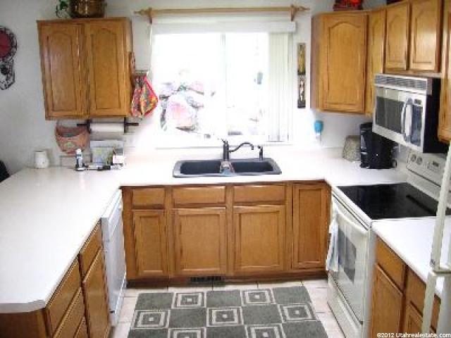866 Avalon Hills Dr, Ogden, UT 84404 — photo 5