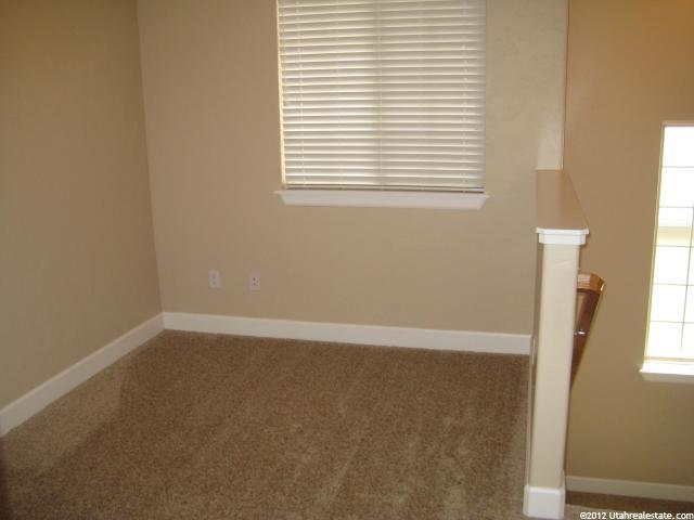 582 E Normandy Loop Ln, Draper, UT 84020 — photo 11