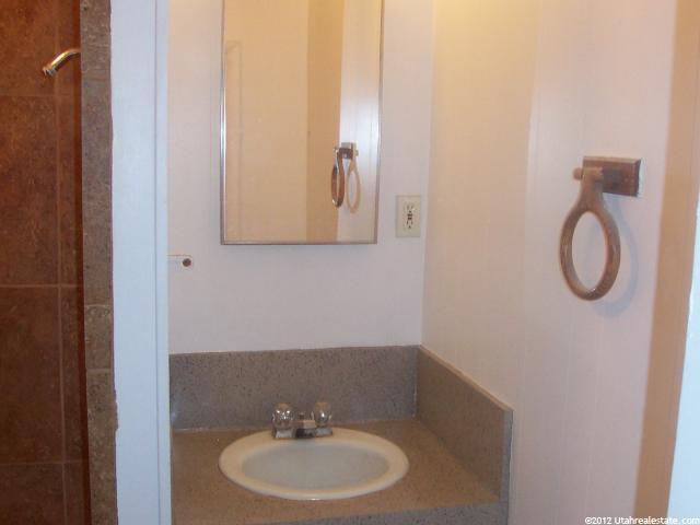 5275 S 5900 W, Hooper, UT 84315 — photo 3