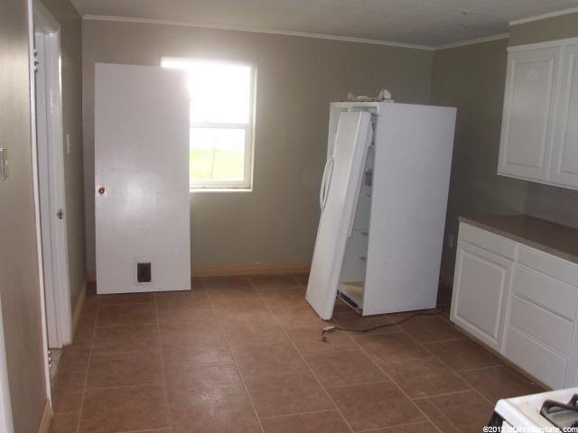 5275 S 5900 W, Hooper, UT 84315 — photo 7