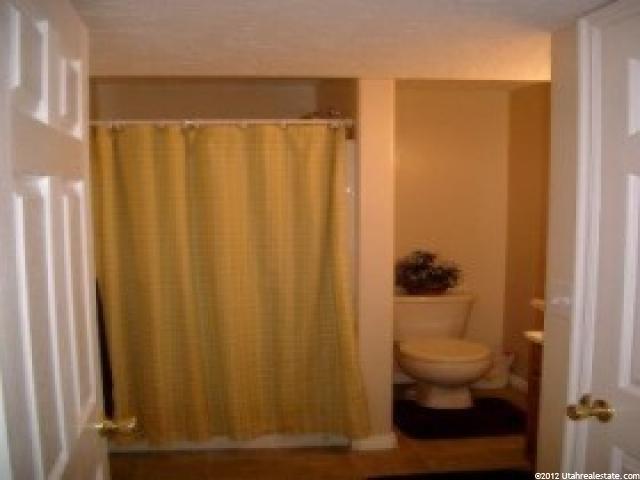 1430 W 1045 S, Clearfield, UT 84015 — photo 10