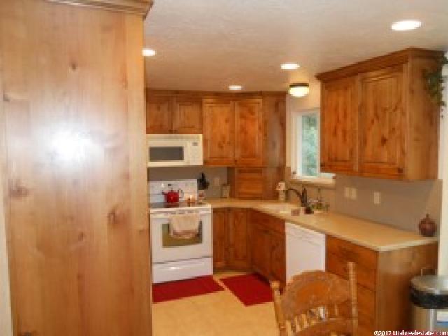 5865 S 2700 W, Roy, UT 84067 — photo 3