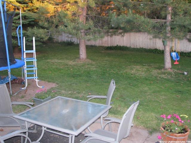 2482 E 2550 N, Layton, UT 84040 — photo 8