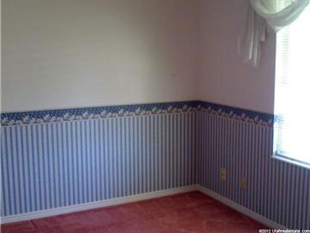 5522 S 2150 W, Roy, UT 84067 — photo 2