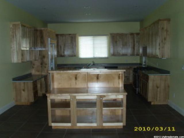 16 Boulder Cir W, Santa Clara, UT 84765 — photo 3