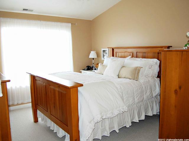 56 W 200 N, Centerville, UT 84014 — photo 9