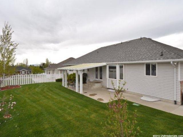 1066 E 575 N, Layton, UT 84040 — photo 2