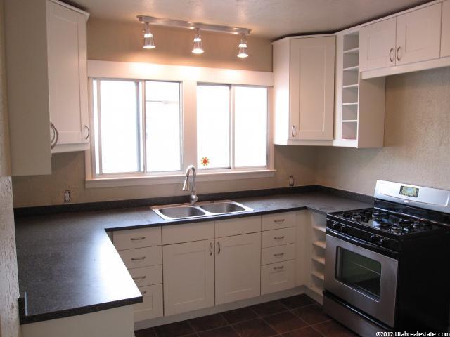 2635 S Harrison E, Ogden, UT 84403 — photo 2