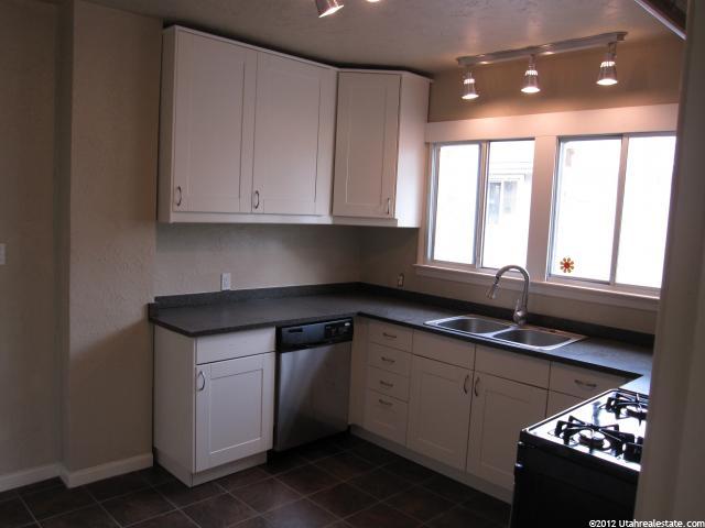 2635 S Harrison E, Ogden, UT 84403 — photo 3