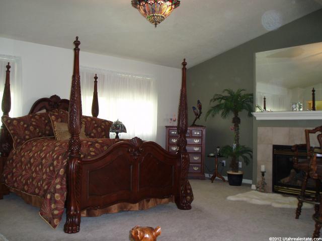 1108 E Creekside S, Ogden, UT 84404 — photo 2